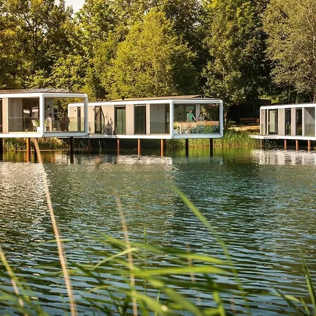 Water Cube 2 Persons #509 2 Persoons Holiday home *